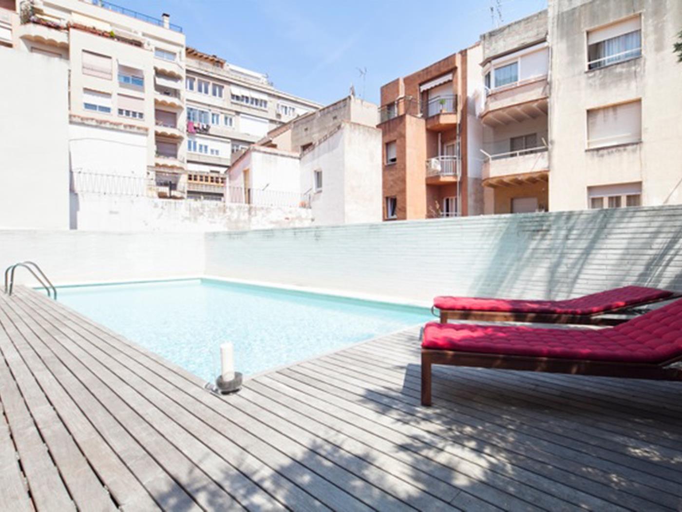 Apartment with Terrace and Pool near Park Güell - My Space Barcelona Aпартаменты