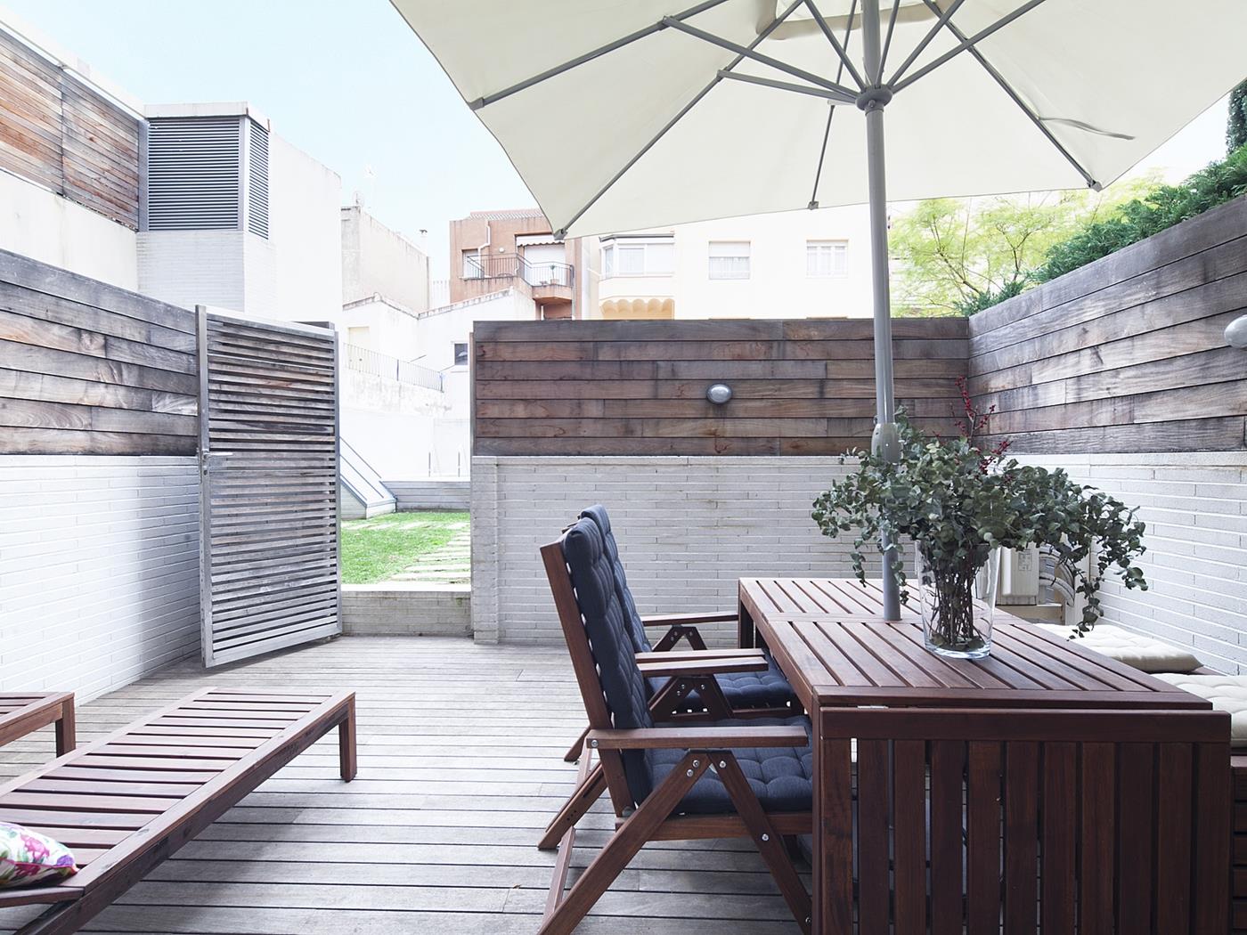 Terrace and Swimming Pool near Barcelona Center - My Space Barcelona Aпартаменты
