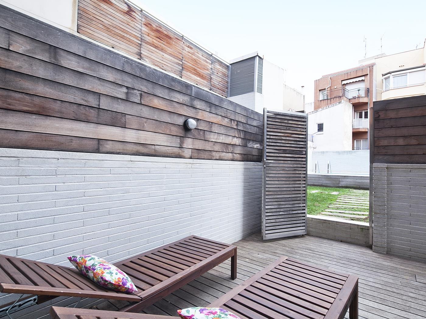 Terrace and Swimming Pool near Barcelona Center - My Space Barcelona Aпартаменты
