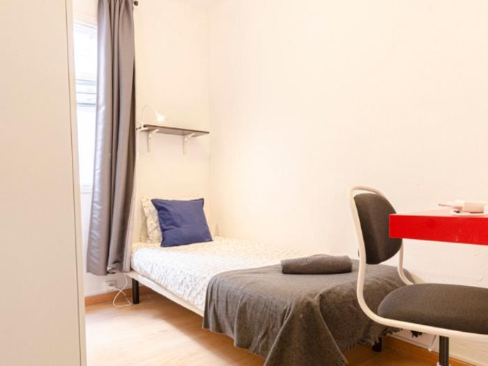 Уютный меблированный одноместный номер в Hospitalet - My Space Barcelona Aпартаменты