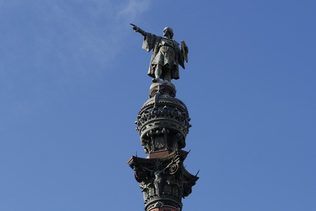 Мирадор де Колом (памятник Колумбу)