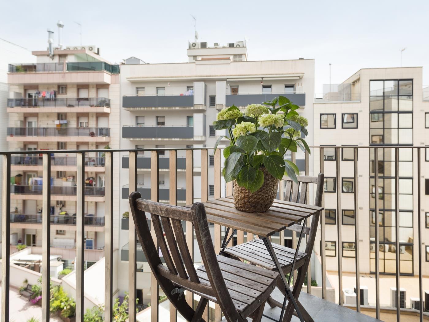 Apartment Barcelona in the Center with Pool - My Space Barcelona Aпартаменты