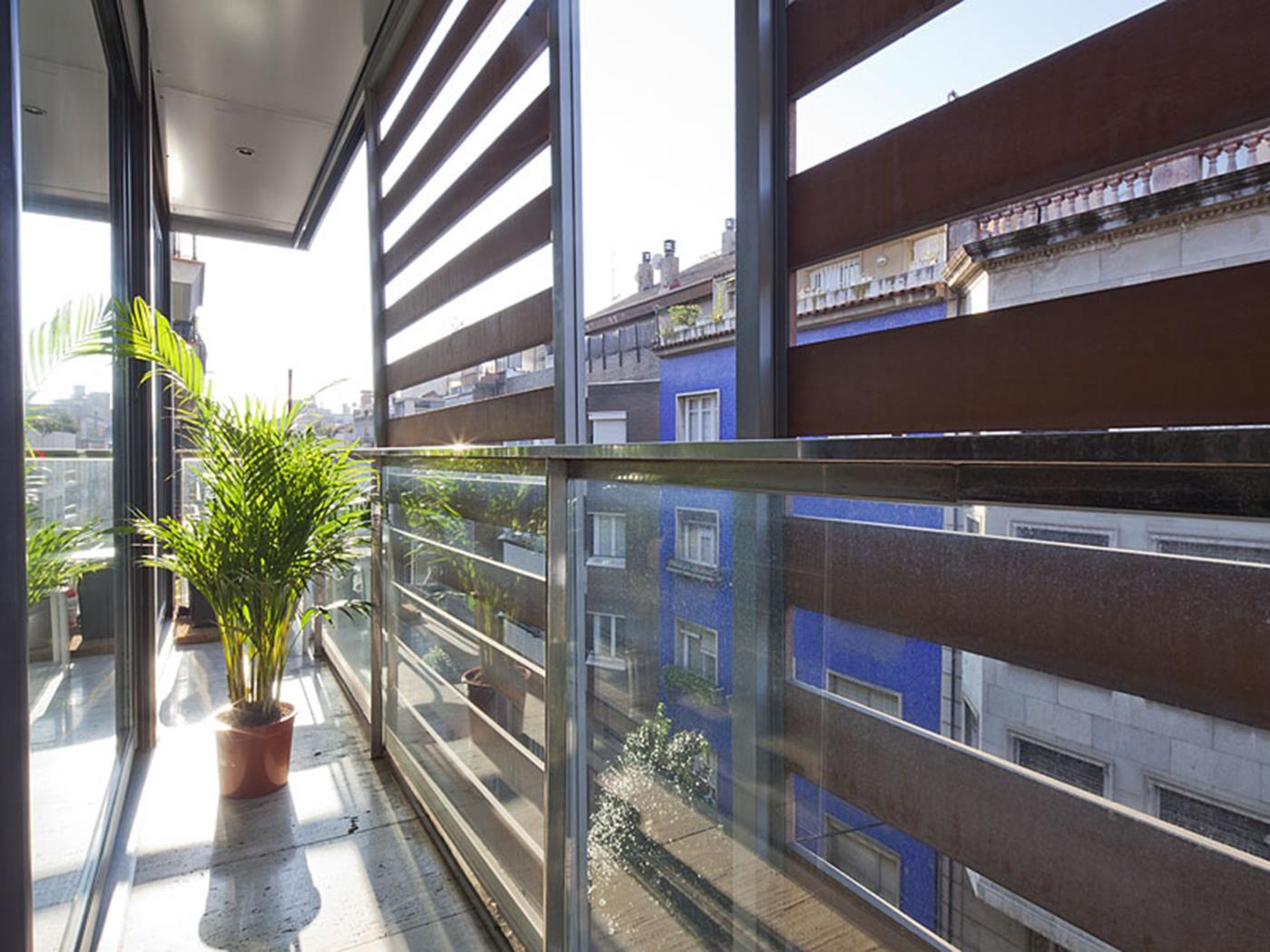 Attic Apartment in Bonanova with Private Terrace - My Space Barcelona Aпартаменты
