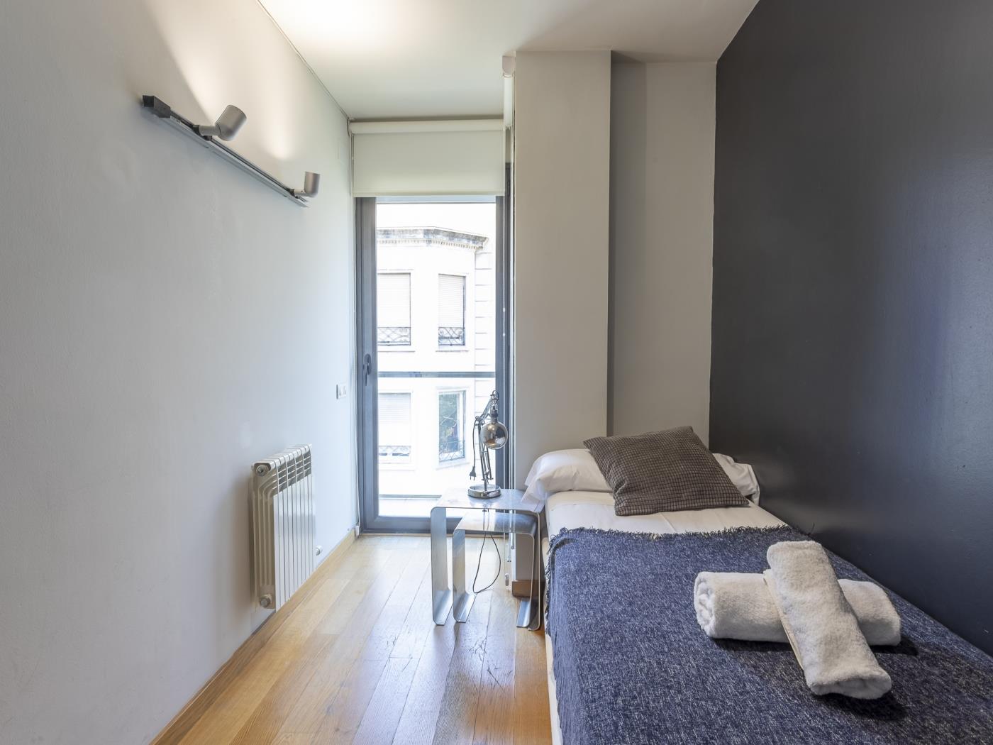 Attic Apartment in Bonanova with Private Terrace - My Space Barcelona Aпартаменты