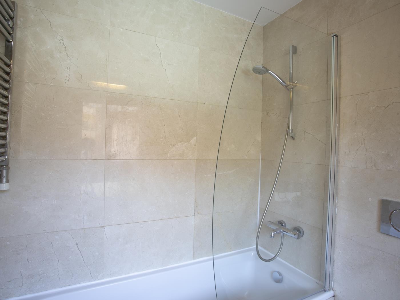 Apartment with Terrace and Pool near Park Güell - My Space Barcelona Aпартаменты