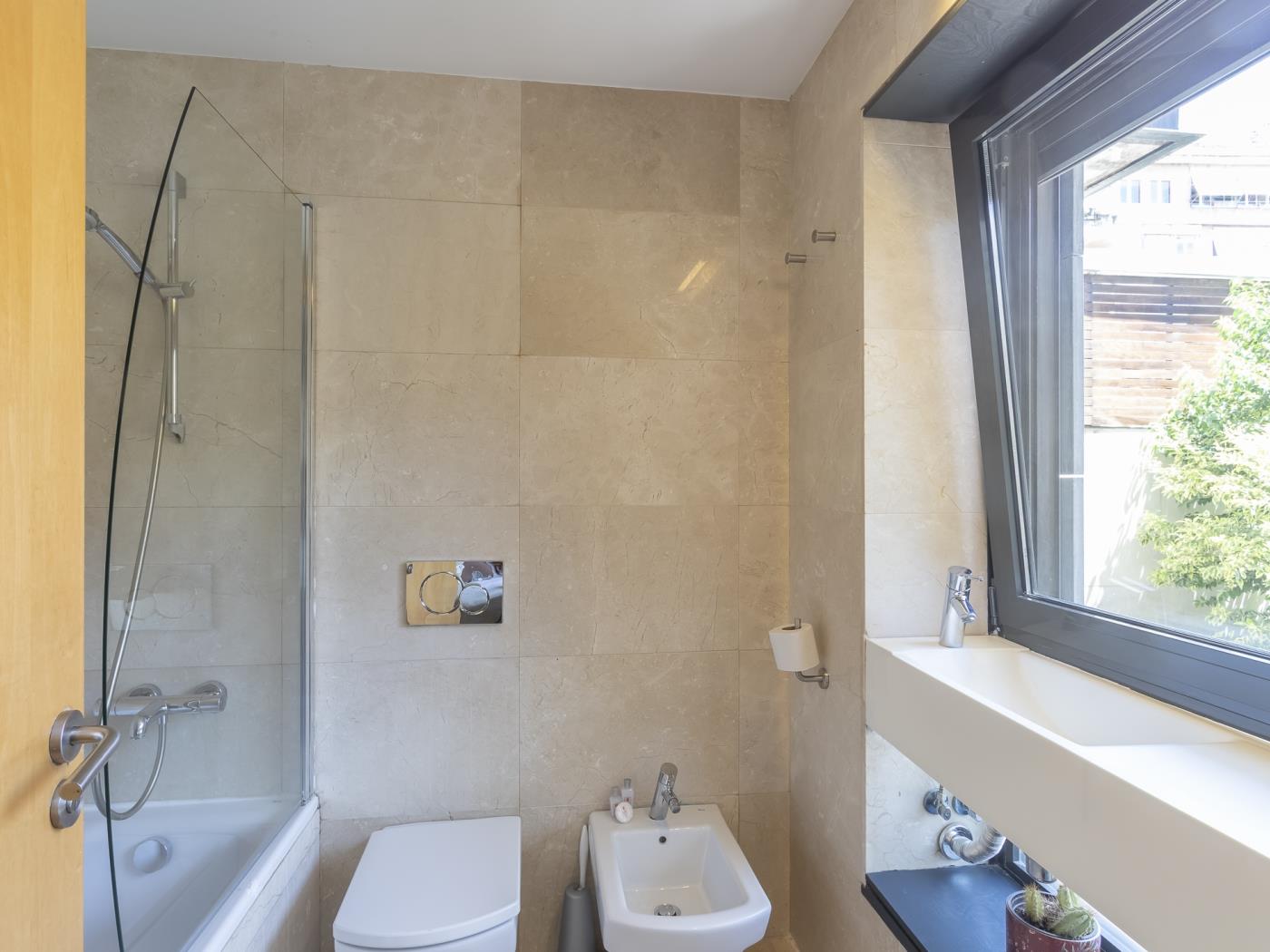 Apartment with Terrace and Pool near Park Güell - My Space Barcelona Aпартаменты