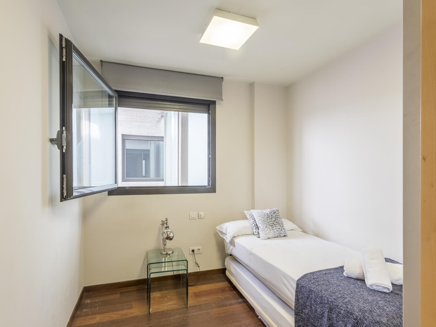 Apartment with Terrace and Pool near Park Güell - My Space Barcelona Aпартаменты
