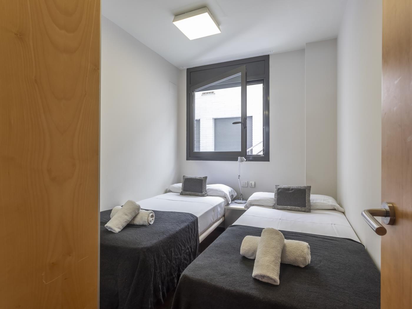 Terrace and Swimming Pool near Barcelona Center - My Space Barcelona Aпартаменты