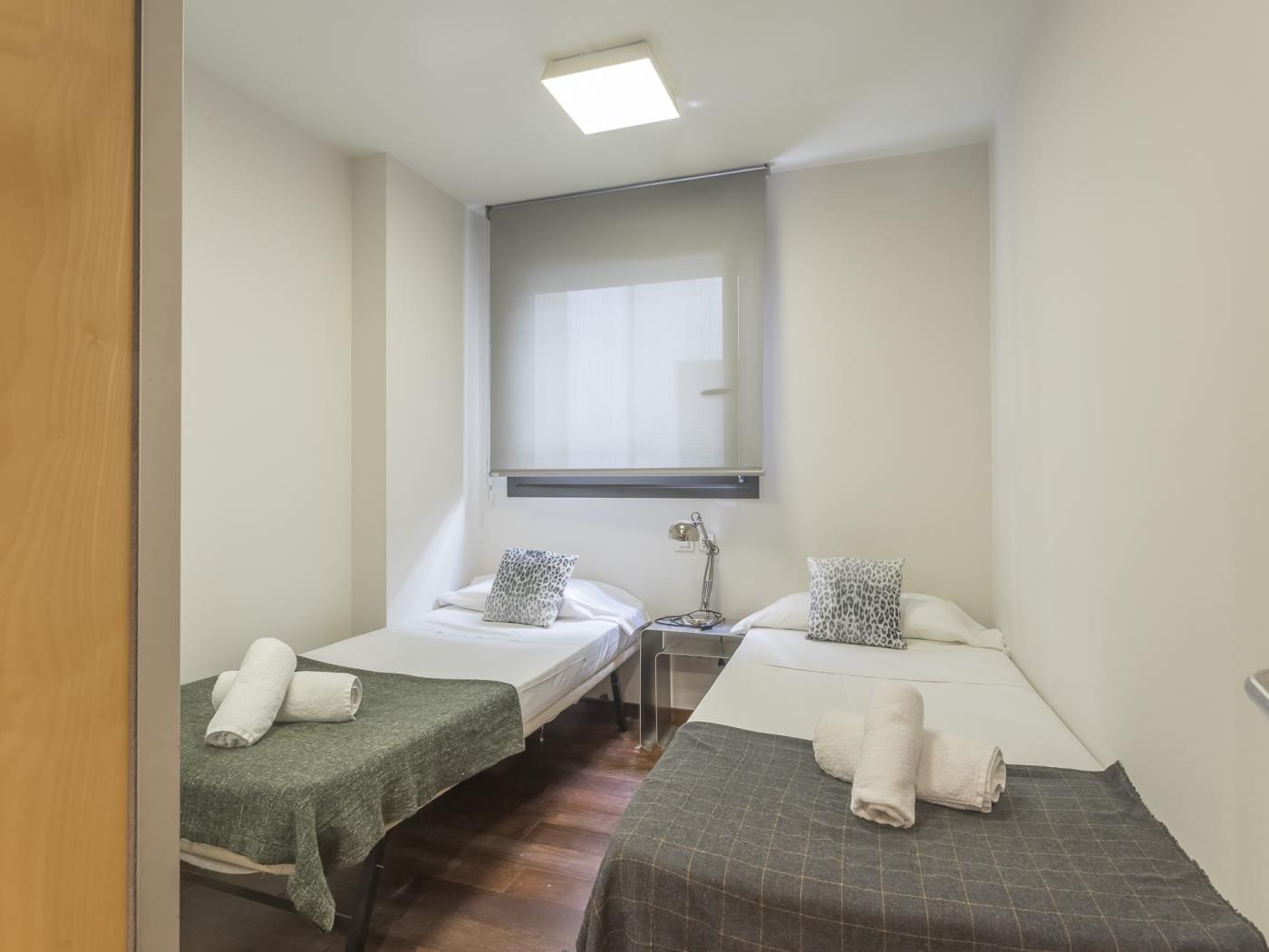 Terrace and Swimming Pool near Barcelona Center - My Space Barcelona Aпартаменты