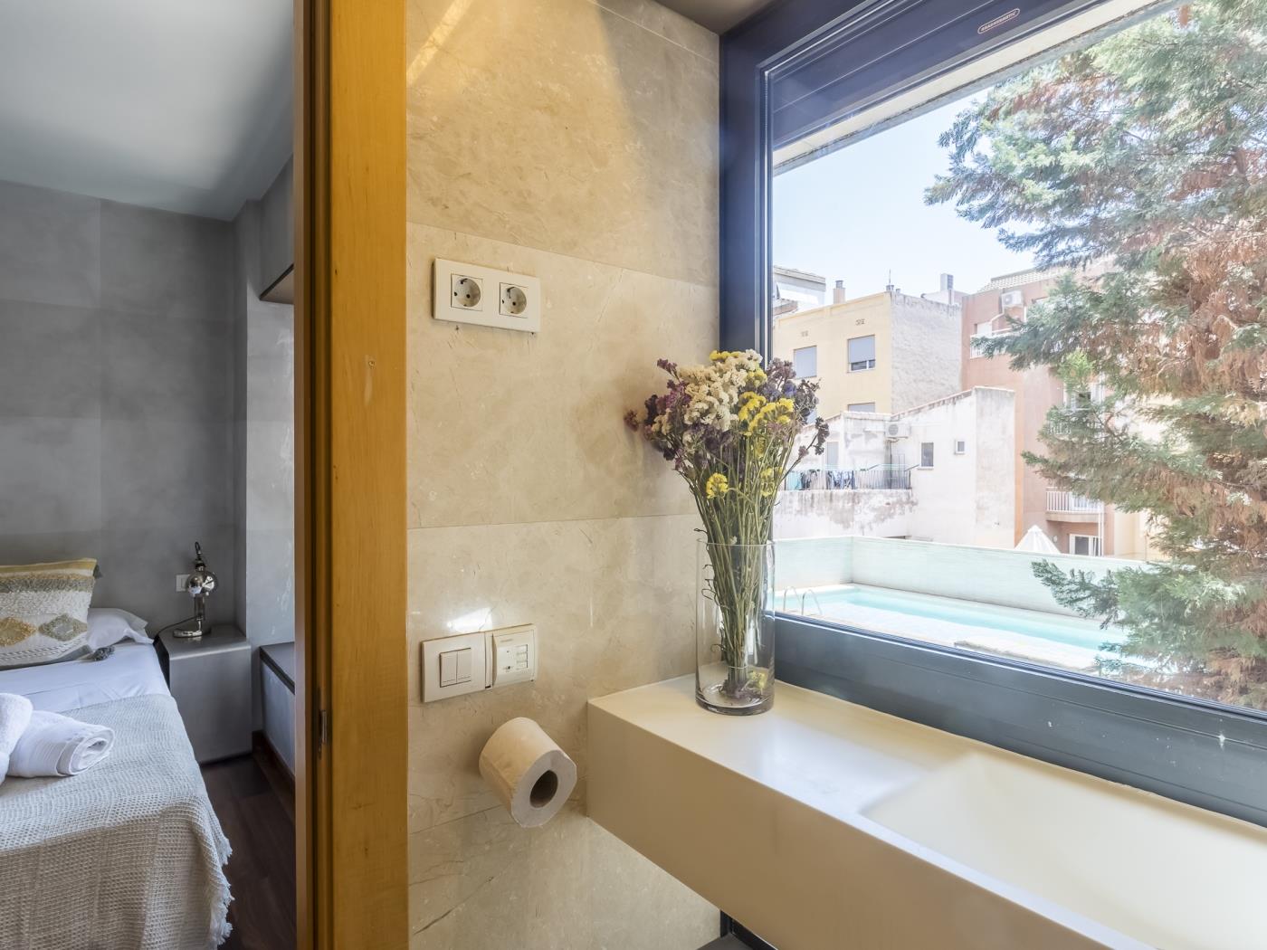Terrace and Swimming Pool near Barcelona Center - My Space Barcelona Aпартаменты