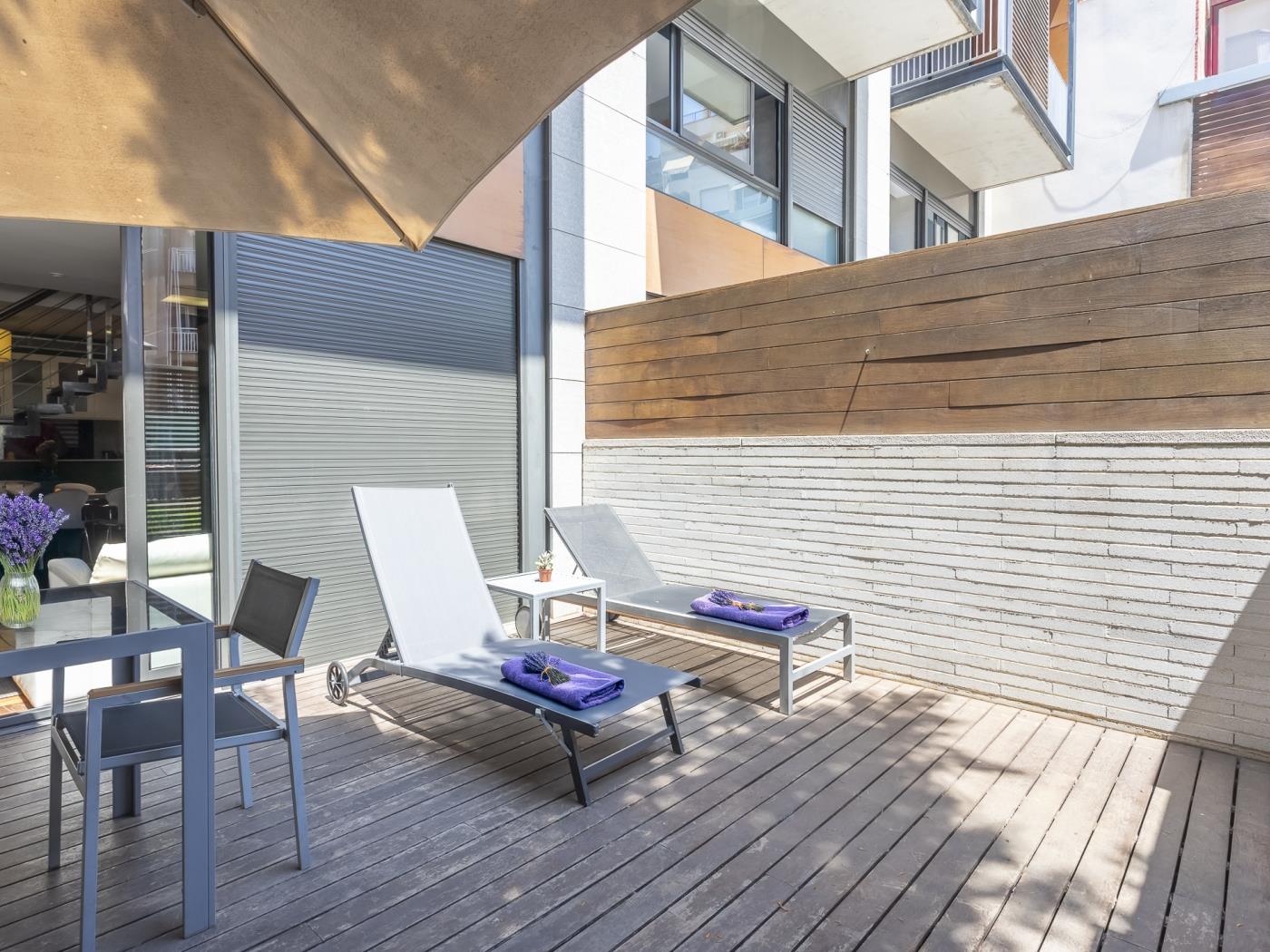 Terrace and Swimming Pool near Barcelona Center - My Space Barcelona Aпартаменты