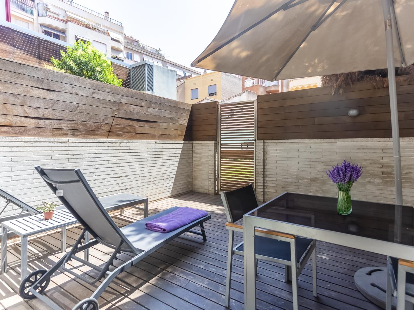 Terrace and Swimming Pool near Barcelona Center - My Space Barcelona Aпартаменты