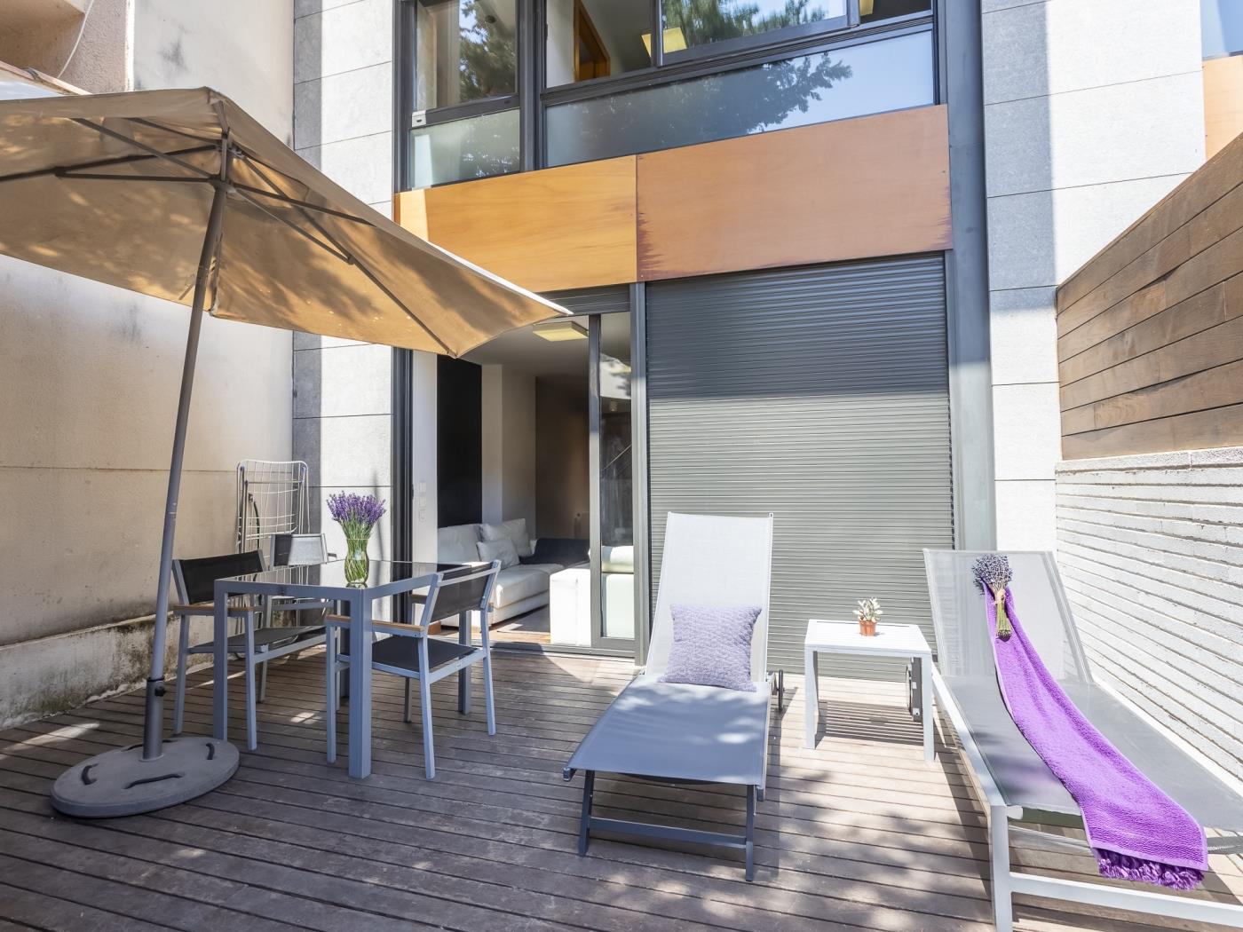 Terrace and Swimming Pool near Barcelona Center - My Space Barcelona Aпартаменты