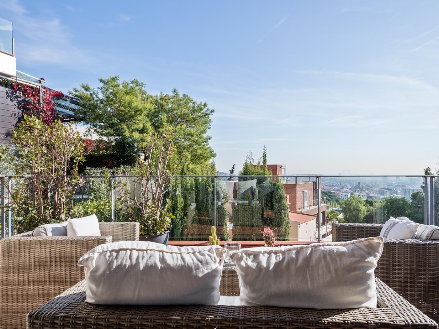Красивый дом недалеко от центра Барселоны с двумя частными террасами - My Space Barcelona Aпартаменты
