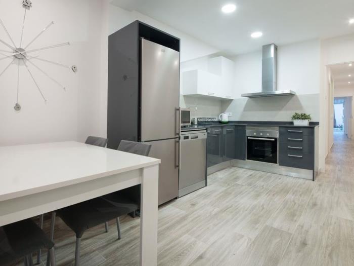 Совр. 2-к кв. с террасой в Лес-Кортс, Барселона - My Space Barcelona Aпартаменты