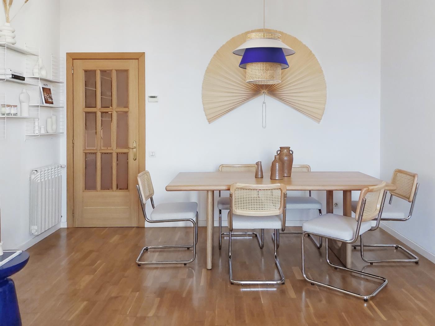 Меблированная квартира с 2 спальнями и 2 ванными комнатами напрот - My Space Barcelona Aпартаменты