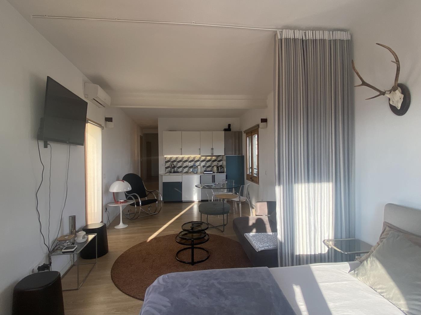 Светлая квартира-пентхаус с террасой в Готическом квартале - My Space Barcelona Aпартаменты